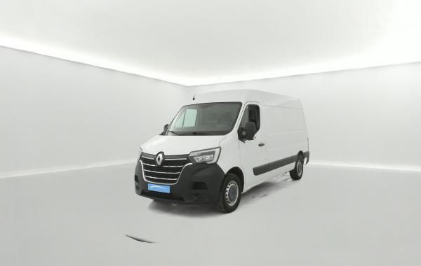Renault Master F3500 L2H2 2.3 Blue dCi 135ch Grand Confort occasion de 2021 en vente à Rennes