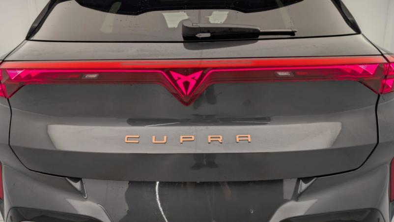 Vente en ligne Cupra Terramar 1.5 eTSI Hybrid 150 ch DSG7 V au prix de 40 670 €