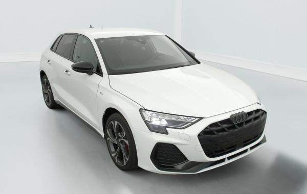 Audi A3 45 TFSI E HYBRIDE RECHARGEABLE 272 S TRONIC 6 S LINE occasion de 2025 en vente à Rennes
