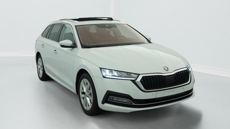 Vente en ligne Skoda Octavia Combi 1.0 TSI mHEV e-TEC 110 ch DSG7 Style au prix de 25 420 €