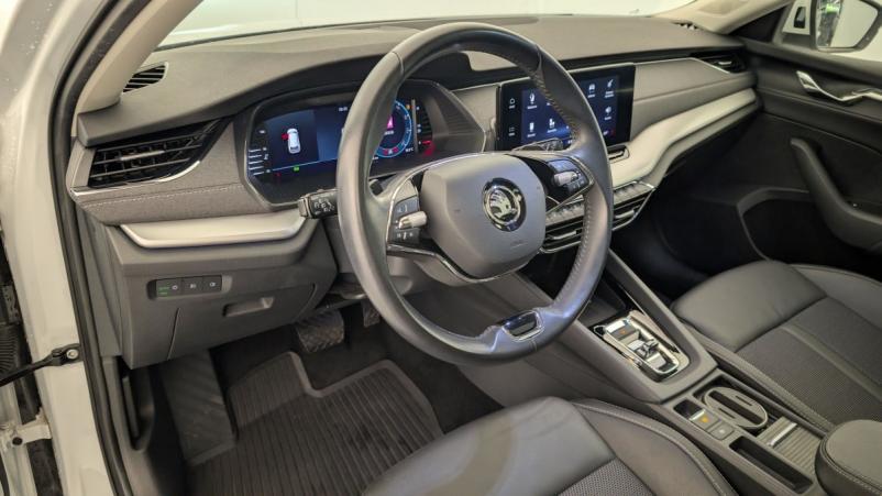 Vente en ligne Skoda Octavia Combi 1.0 TSI mHEV e-TEC 110 ch DSG7 Style au prix de 25 420 €