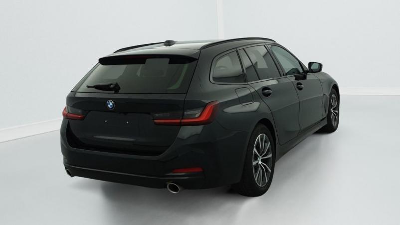 Vente en ligne Bmw Série 3 Touring Touring 318i 156 ch BVA8 Business Design au prix de 37 770 €