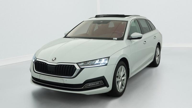 Vente en ligne Skoda Octavia Combi 1.0 TSI mHEV e-TEC 110 ch DSG7 Style au prix de 25 420 €