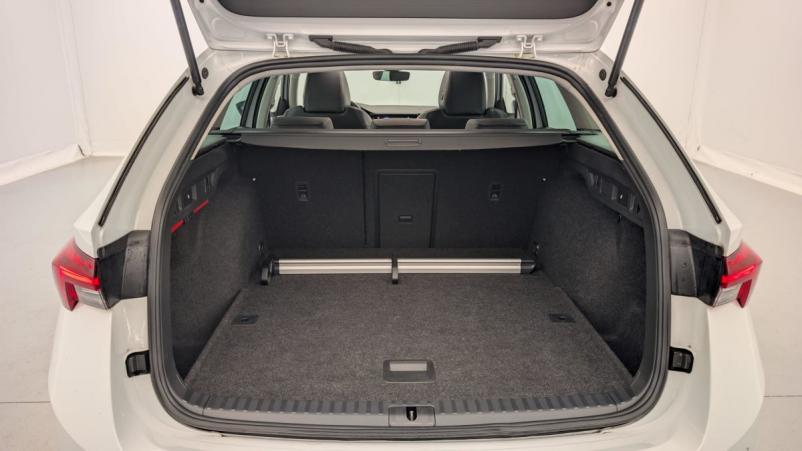 Vente en ligne Skoda Octavia Combi 1.0 TSI mHEV e-TEC 110 ch DSG7 Style au prix de 25 420 €