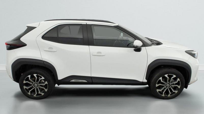 Vente en ligne Toyota Yaris Cross 130h 2WD Design au prix de 27 800 €