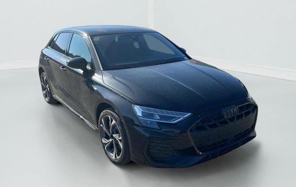 Audi A3 45 TFSI E HYBRIDE RECHARGEABLE 272 S TRONIC 6 S LINE occasion de 2025 en vente à Rennes