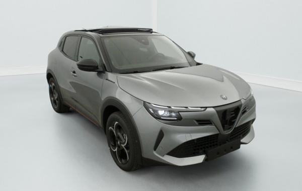 Alfa Romeo Junior 1.2 Ibrida 136 ch eDCT6 Speciale occasion de 2025 en vente à Rennes