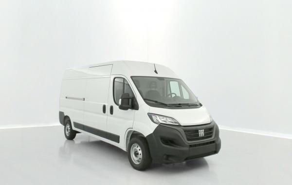 Fiat Ducato Fourgon Ducato 3.3 LH2 2.2 H3-Power 140ch Pack Pro Lounge Connect occasion de 2024 en vente à Rennes