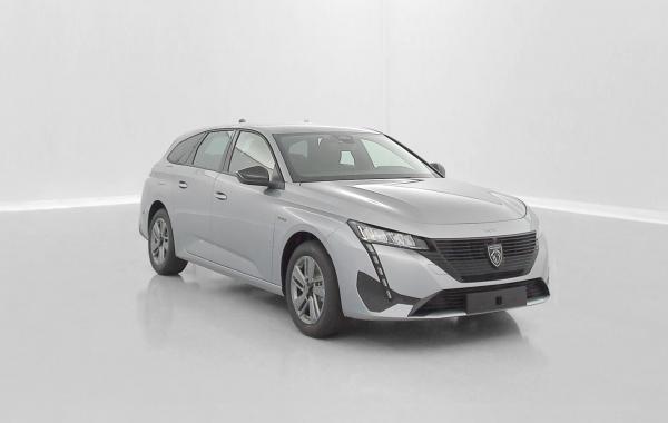 Peugeot 308 SW 308 sw III 1.2 Hybrid 145 e-DCS6 Style occasion de 2025 en vente à Rennes