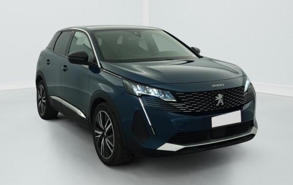 Peugeot 3008 Hybrid 180 e-EAT8 Allure Pack occasion de 2024 en vente à Rennes
