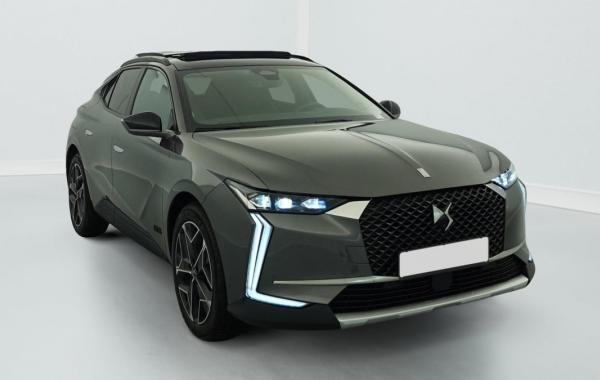 Ds DS4 PureTech 130 EAT8 Cross Rivoli occasion de 2023 en vente à Rennes