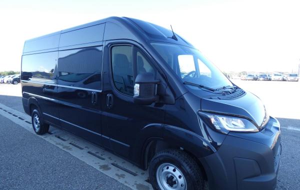 Citroën Jumper Fourgon TOLE 35 L3H2 140 S S BVM6 occasion de 2025 en vente à Rennes