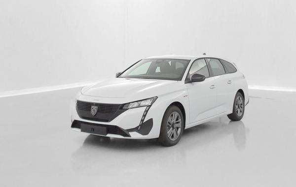 Peugeot 308 SW 308 sw III 1.2 Hybrid 145 e-DCS6 Style occasion de 2025 en vente à Rennes