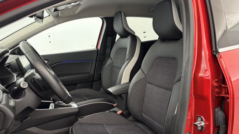 Vente en ligne Renault Captur 1.3 TCe 130ch Intens EDC + Caméra au prix de 17 990 €