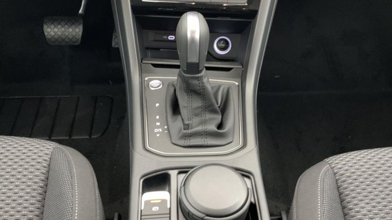 Vente en ligne Volkswagen Touran 1.5 TSI EVO 150 DSG7 7pl VW Edition au prix de 37 580 €