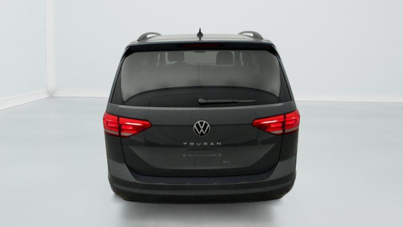 Vente en ligne Volkswagen Touran 1.5 TSI EVO 150 DSG7 7pl VW Edition au prix de 37 580 €