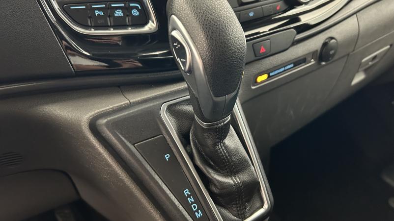 Vente en ligne Ford Transit Custom 300 L1H1 2.0 EcoBlue 130 Cabine Approfondie Limited BVA6 Suréquipé au prix de 26 990 €