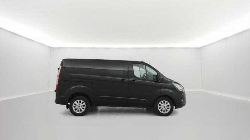 Vente en ligne Ford Transit Custom 300 L1H1 2.0 EcoBlue 130 Cabine Approfondie Limited BVA6 Suréquipé au prix de 26 990 €