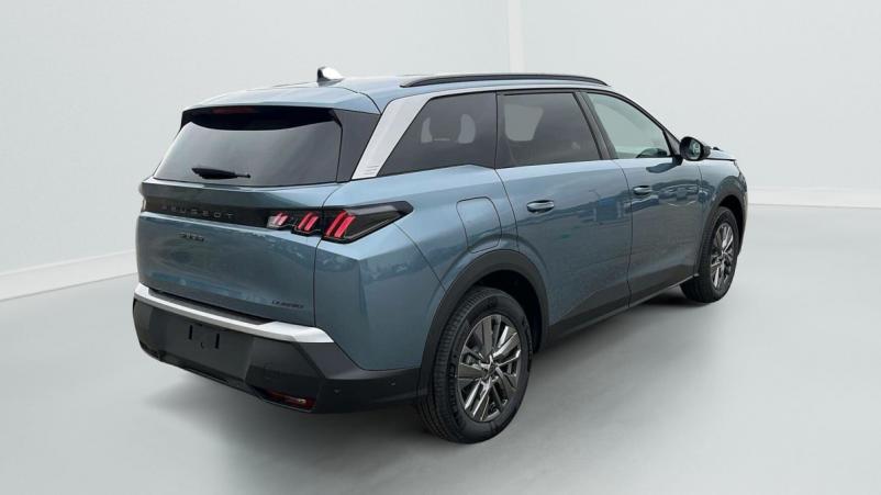 Vente en ligne Peugeot 5008 Hybrid 145 e-DCS6 Allure au prix de 33 050 €