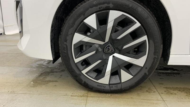 Vente en ligne Peugeot 208 Hybrid 100 e-DCS6 Style au prix de 19 560 €
