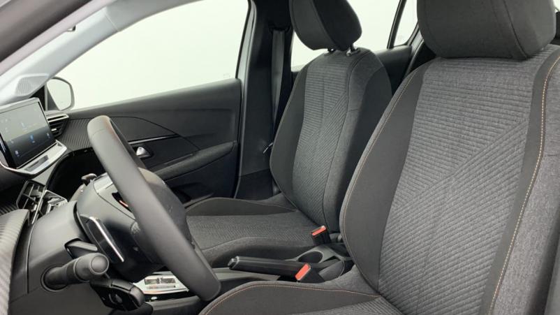 Vente en ligne Peugeot 208 Hybrid 100 e-DCS6 Style au prix de 19 560 €