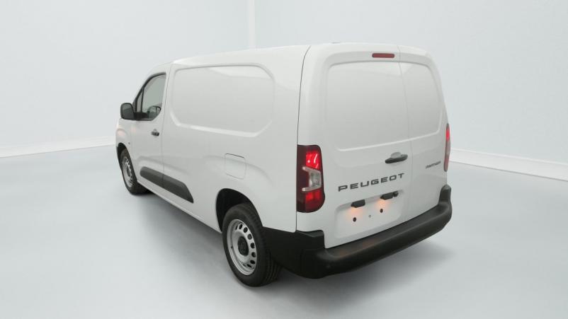 Vente en ligne Peugeot Partner Fourgon XL 950 KG BLUEHDI 130 S S EAT8 au prix de 24 240 €