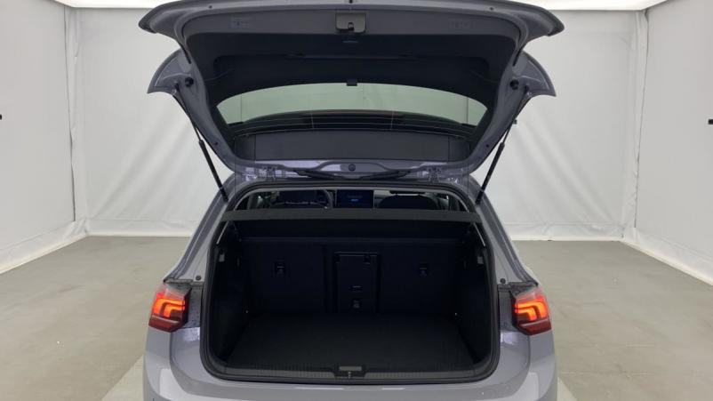 Vente en ligne Volkswagen Golf 1.5 eTSI EVO2 116 DSG7 Life Plus au prix de 30 990 €