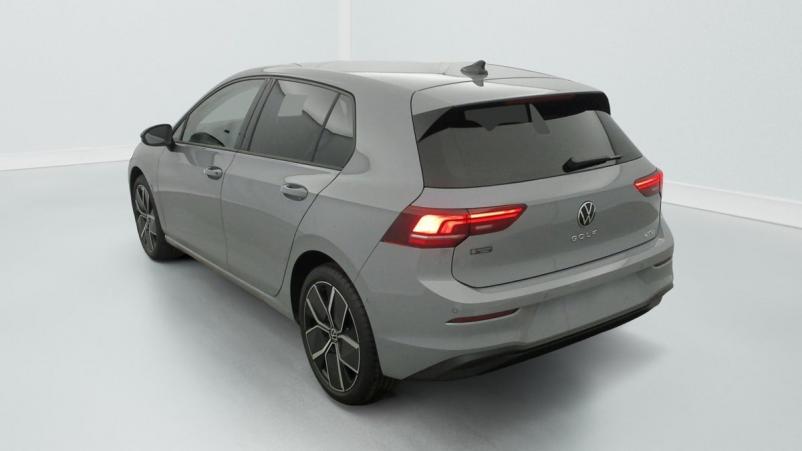 Vente en ligne Volkswagen Golf 1.5 eTSI EVO2 116 DSG7 Life Plus au prix de 30 990 €