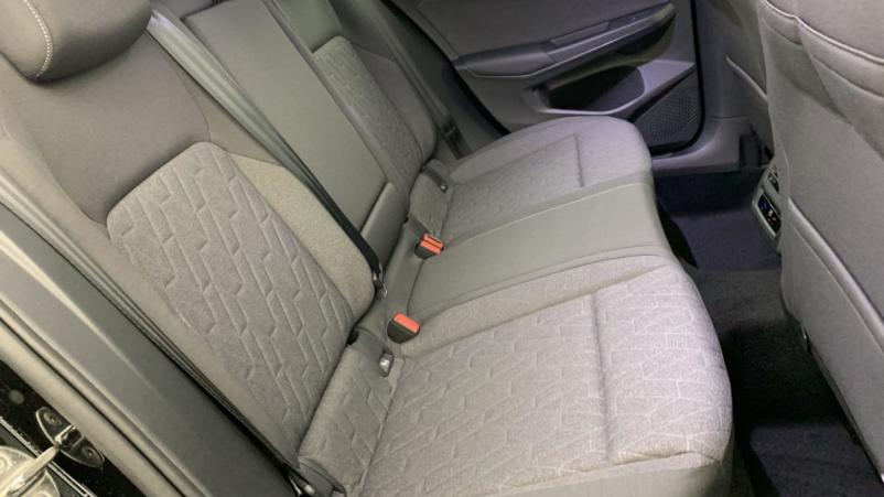 Vente en ligne Volkswagen Golf 1.5 eTSI EVO2 116 DSG7 Life Plus au prix de 30 990 €