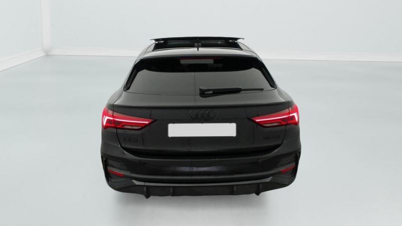 Vente en ligne Audi Q3 Sportback 35 TDI 150 ch S tronic 7 S line au prix de 47 880 €