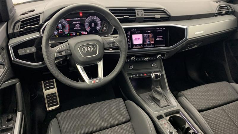 Vente en ligne Audi Q3 Sportback 35 TDI 150 ch S tronic 7 S line au prix de 47 880 €