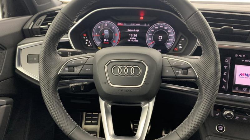 Vente en ligne Audi Q3 Sportback 35 TDI 150 ch S tronic 7 S line au prix de 47 880 €