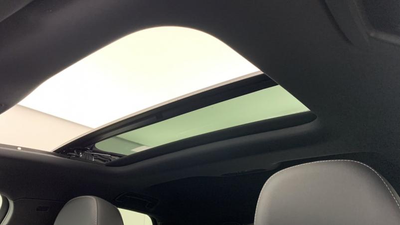 Vente en ligne Audi Q3 Sportback 35 TDI 150 ch S tronic 7 S line au prix de 47 880 €