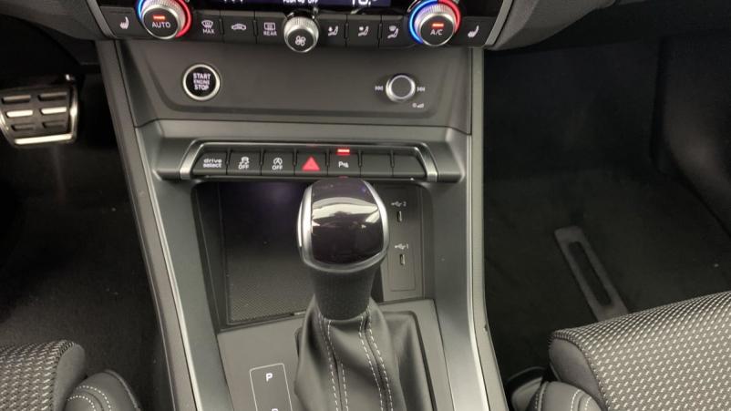 Vente en ligne Audi Q3 Sportback 35 TDI 150 ch S tronic 7 S line au prix de 47 880 €