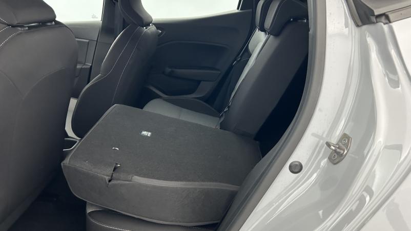 Vente en ligne Renault Clio 1.0 TCe 90ch Evolution au prix de 14 990 €