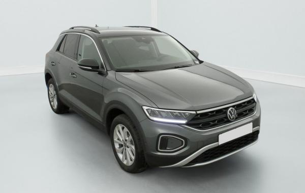 Volkswagen T-Roc 2.0 TDI 150 Start Stop DSG7 Life Plus occasion de 2025 en vente à Rennes