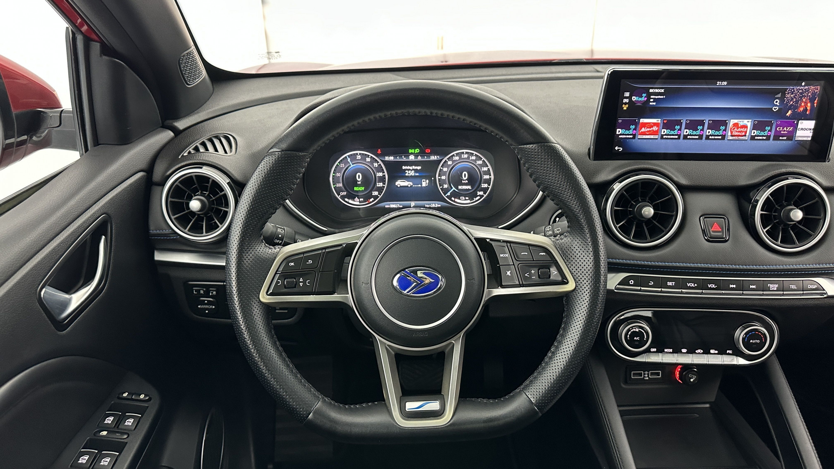 Vente en ligne Seres 3 3 Electric 163ch Luxury au prix de 15 000 €