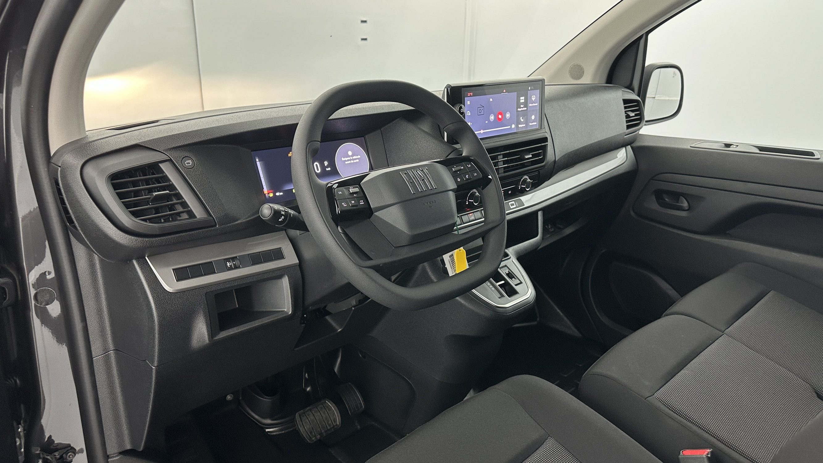 Vente en ligne Fiat Scudo SCUDO III XL 2.0 BlueHDi 180ch EAT8 Pack Livraison au prix de 37 140 €