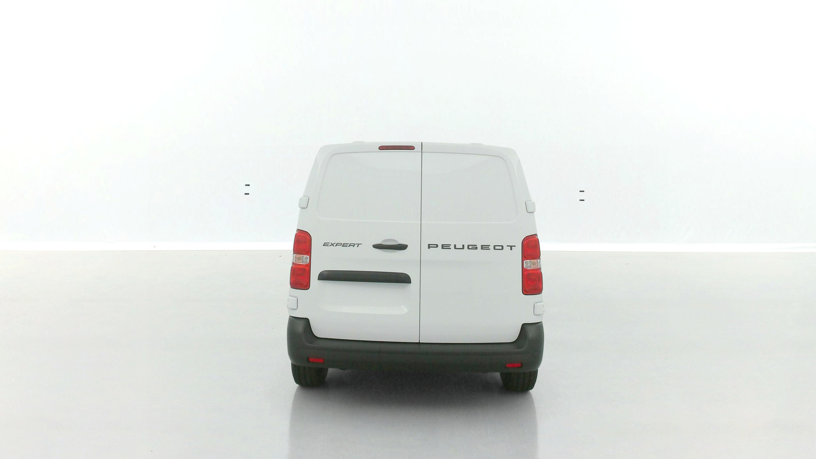 Vente en ligne Peugeot Expert EXPERT III M 2.0 BlueHDi 145ch EAT8 au prix de 32 220 €