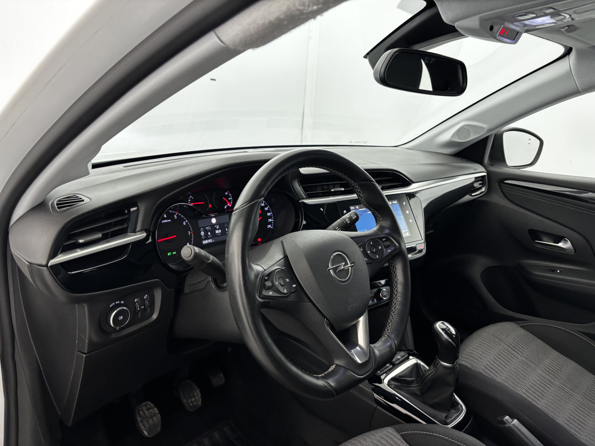 Vente en ligne Opel Corsa 1.2 75ch Elegance Business au prix de 11 980 €