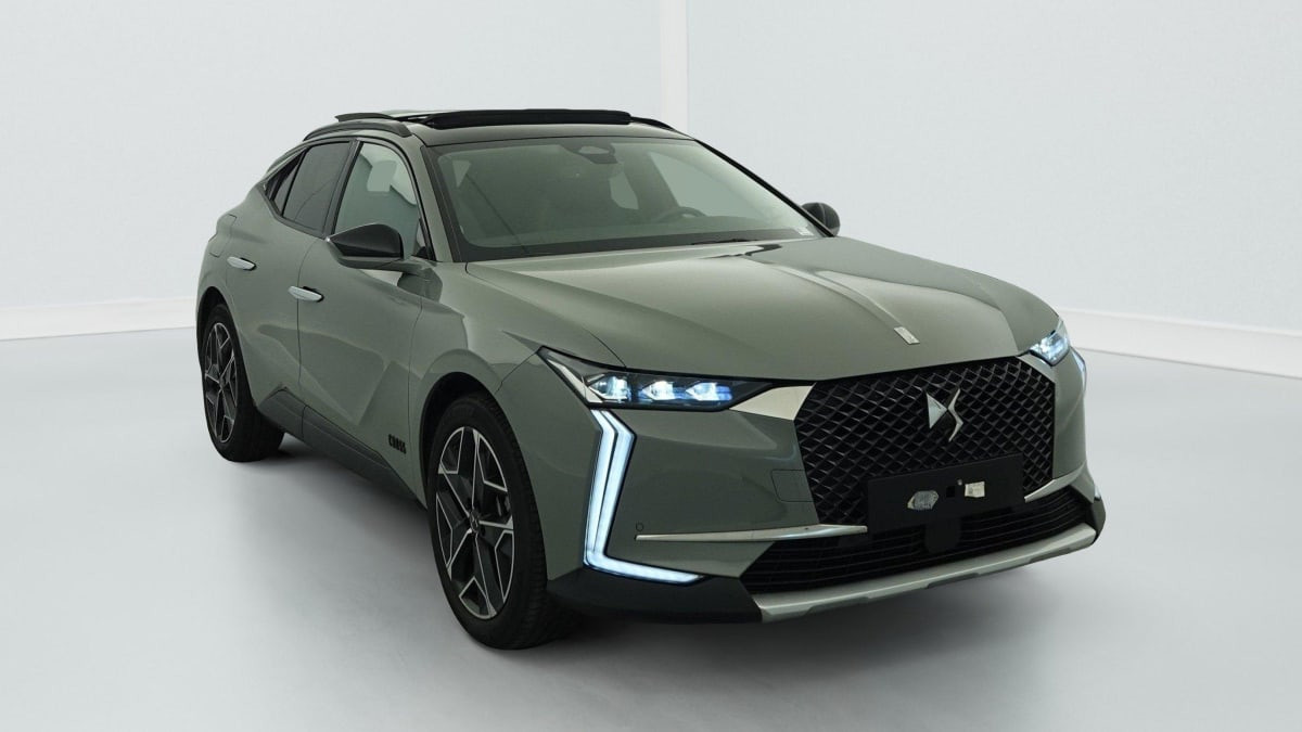 Ds DS4 PureTech 130 EAT8 Cross Rivoli occasion de 2023 en vente à Rennes