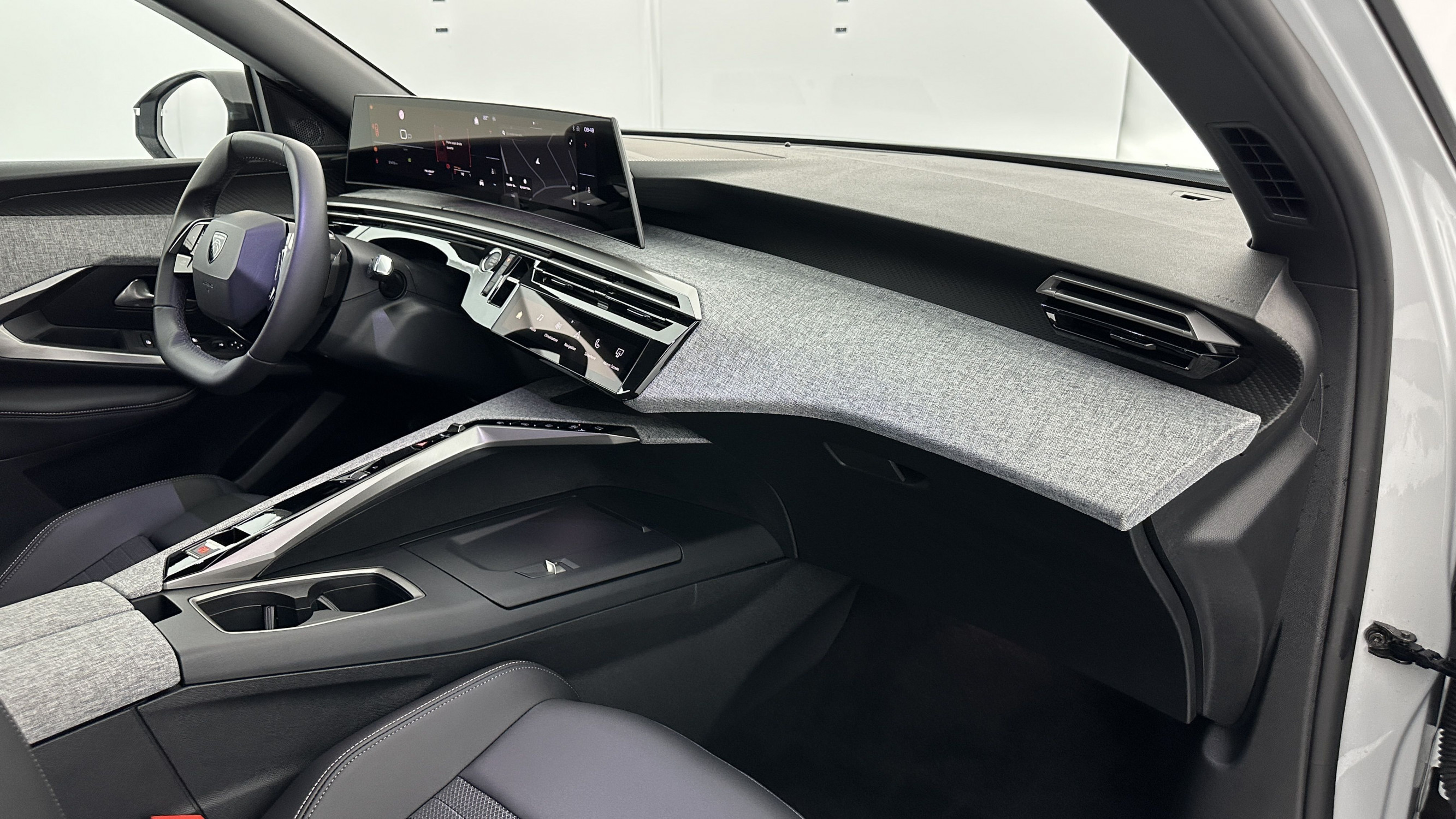 Vente en ligne Peugeot 3008 3008 1.2 Hybrid 136ch Allure e-DCS6 au prix de 30 600 €