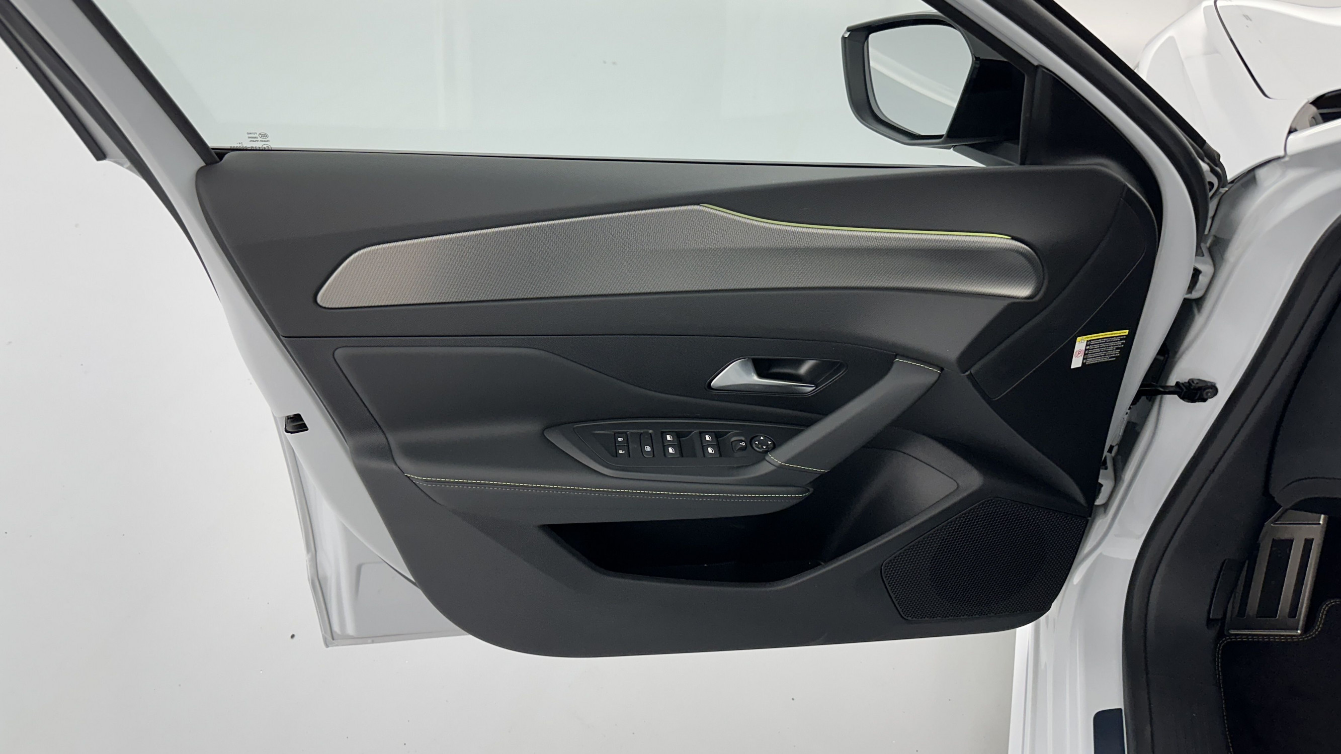 Vente en ligne Peugeot 308 308 1.5 BlueHDi 130ch GT EAT8 au prix de 29 600 €