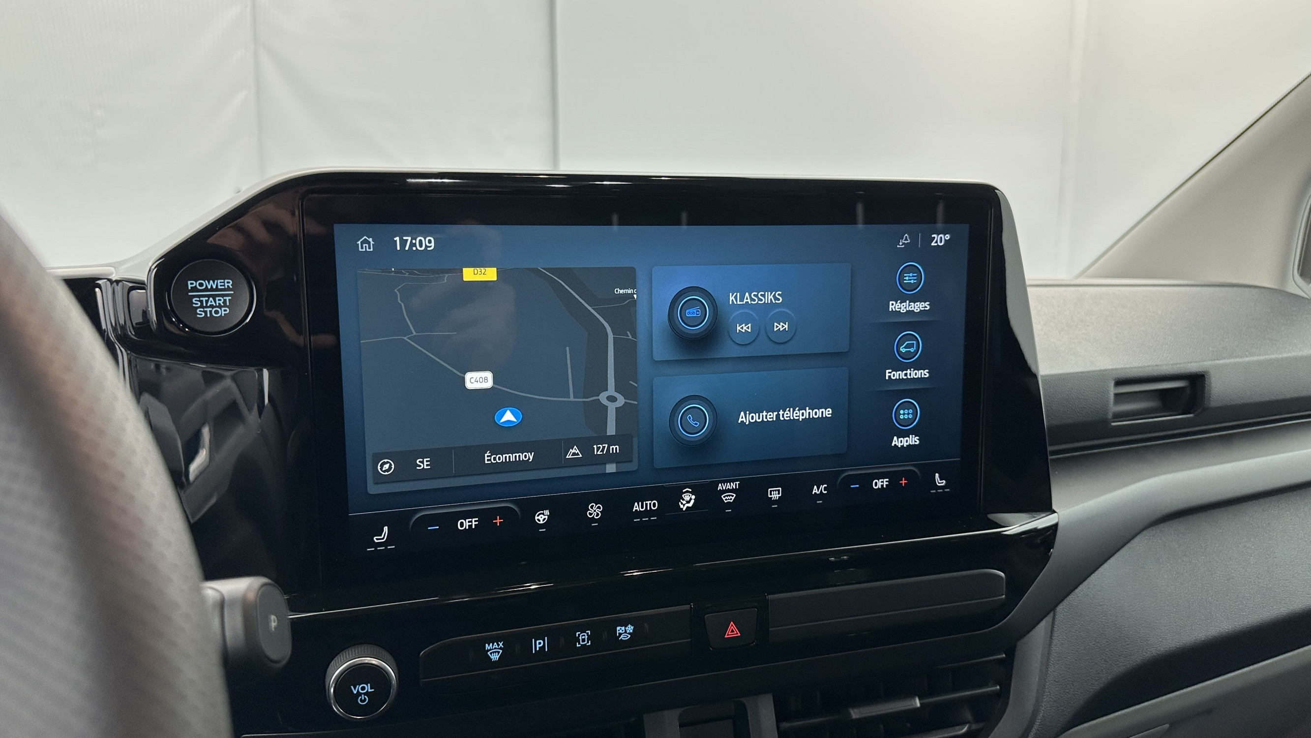 Vente en ligne Ford Transit Custom TRANSIT CUSTOM 320 L2H1 2.0 EcoBlue 170ch MS-RT BVA8 AWD au prix de 67 740 €