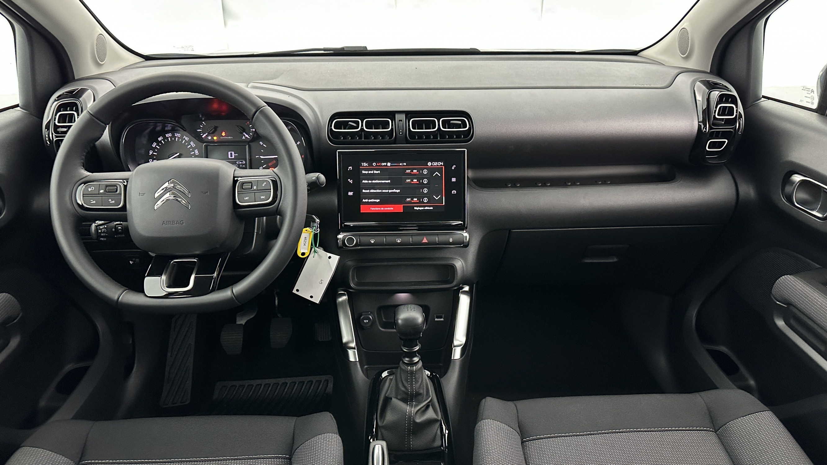 Vente en ligne Citroën C3 Aircross C3 AIRCROSS 1.2 PureTech 110ch YOU au prix de 18 200 €