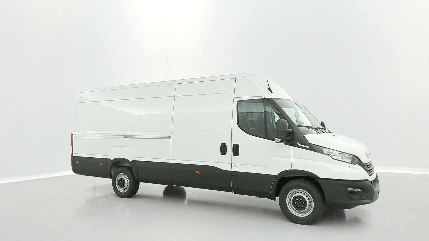 Vente en ligne Iveco Daily DAILY III 35S18HA8 4100 3.0 180ch 16m³ au prix de 51 420 €