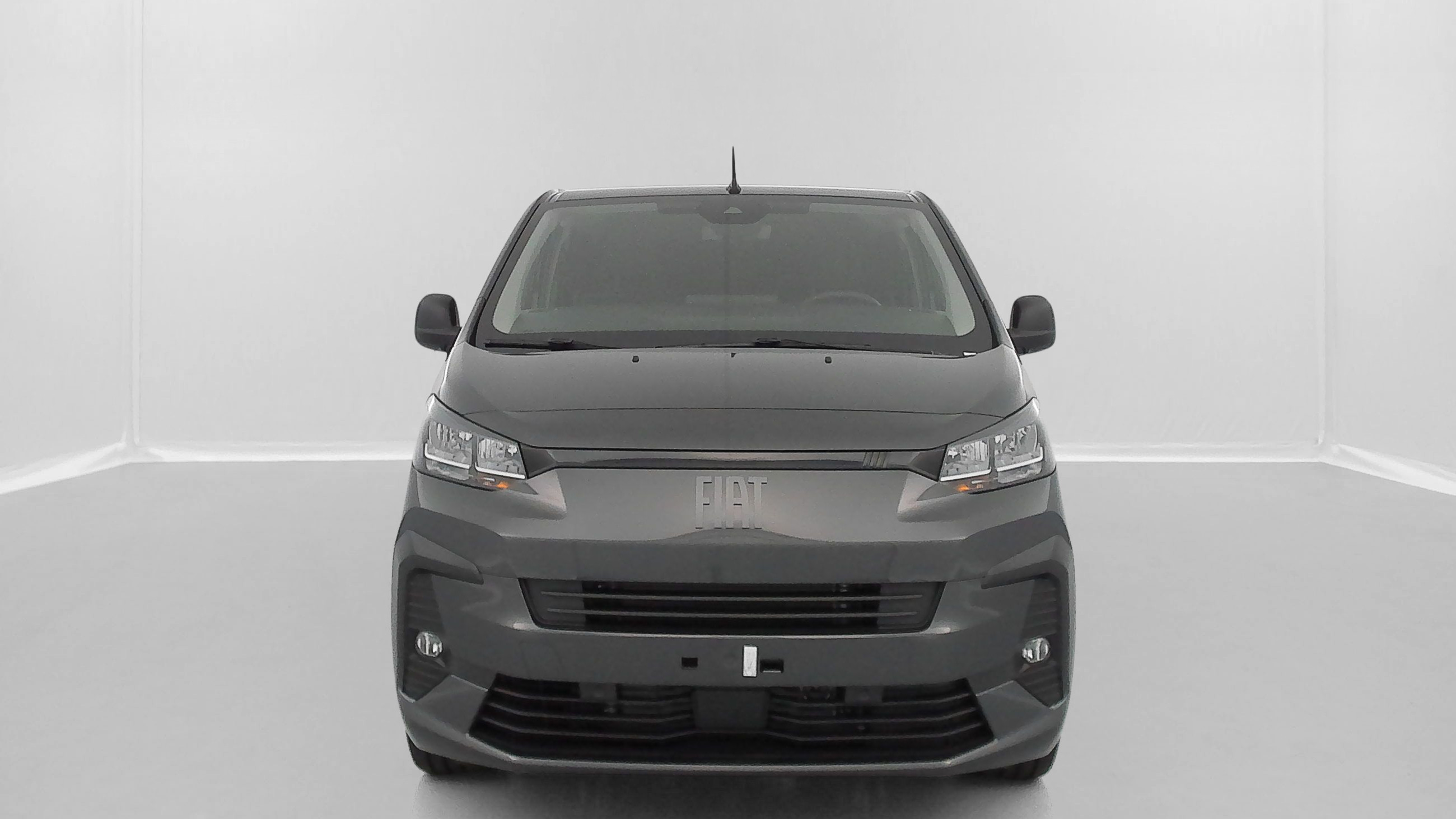 Vente en ligne Fiat Scudo SCUDO CA  III XL 2.0 BlueHDi 180ch Pack Premium Connect EAT8 au prix de 42 420 €