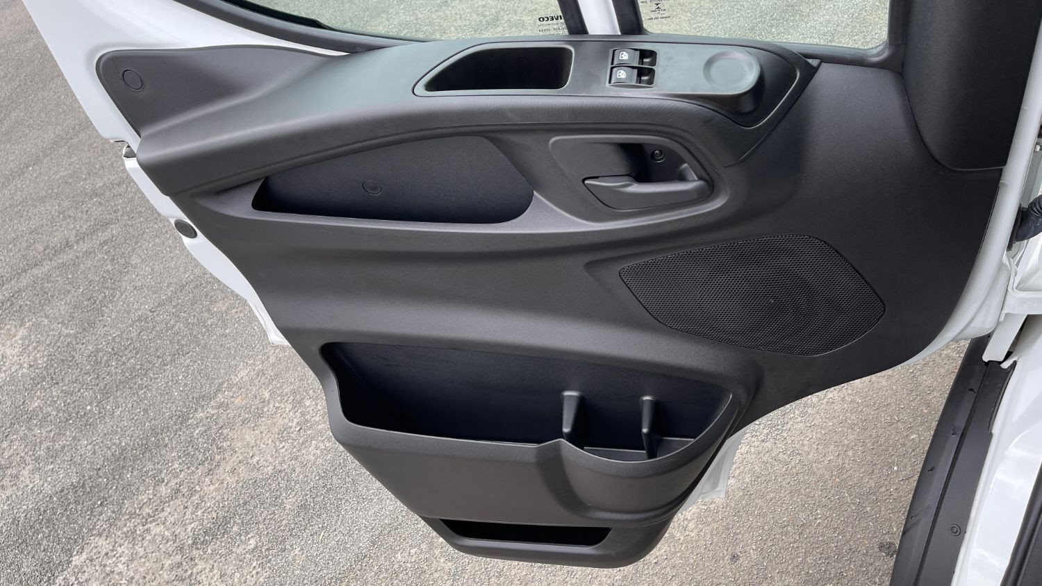 Vente en ligne Iveco Daily DAILY 35S14H 3750 2.3 136ch Nacelle Smart P170 TXE E au prix de 85 020 €