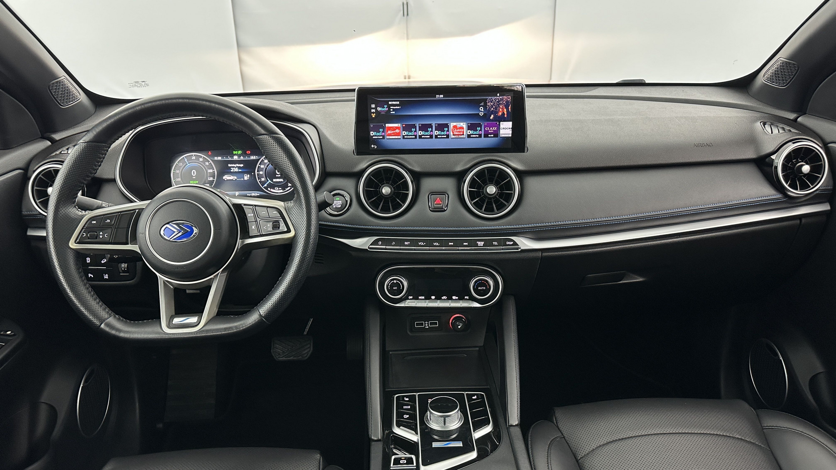 Vente en ligne Seres 3 3 Electric 163ch Luxury au prix de 15 000 €