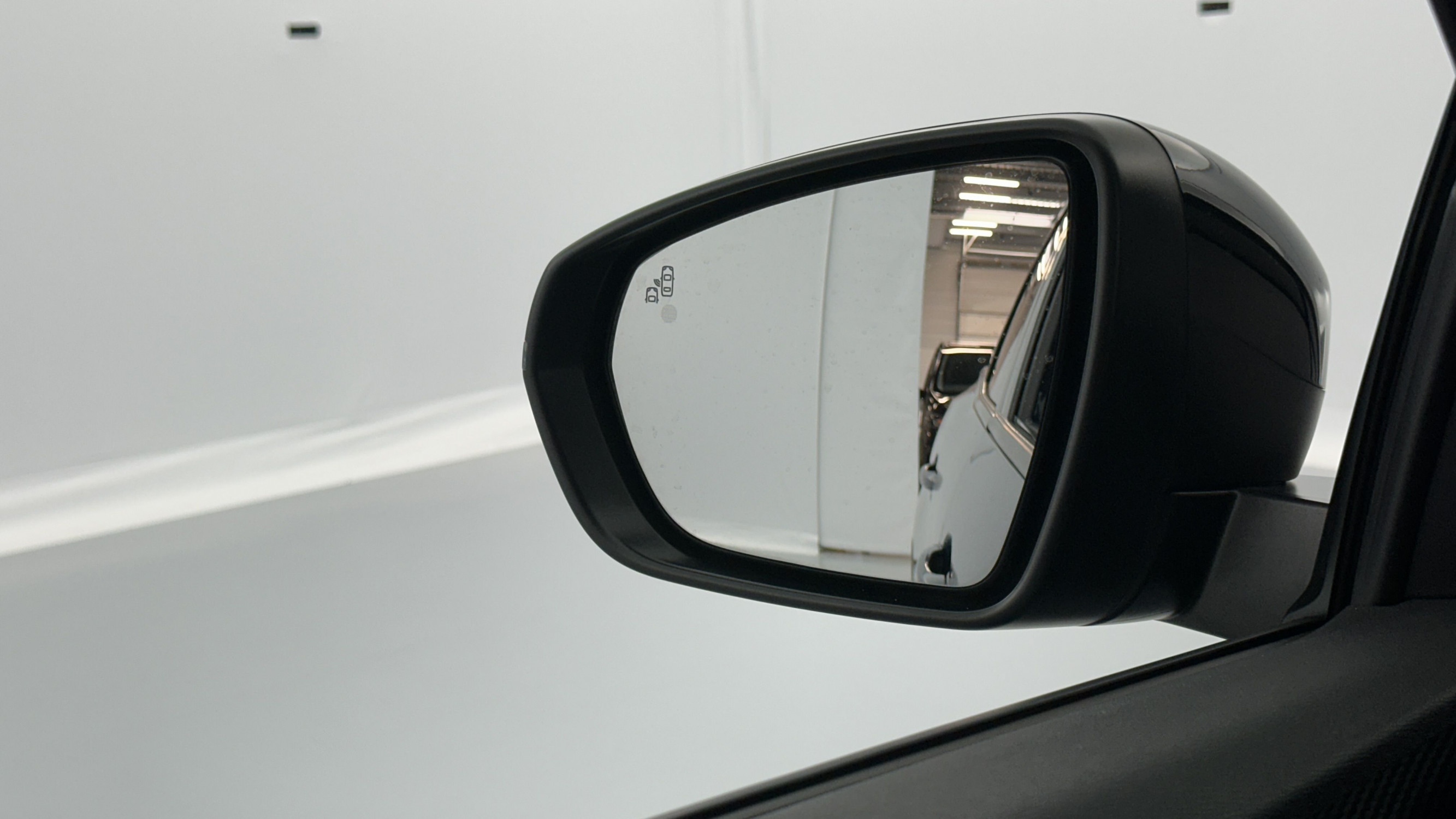 Vente en ligne Peugeot 3008 3008 1.2 Hybrid 136ch Allure Pack e-DCS6 au prix de 26 400 €